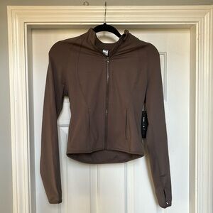 NWT Yoga Lic Ious- Yoga Jacket - M